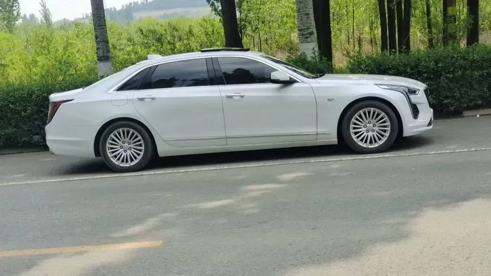 2022 Cadillac CT6 2.0T 237HP L4 10AT,autocango,china used car exporter,china ev exporter,chinese used car exporter,chinese used ev exporter