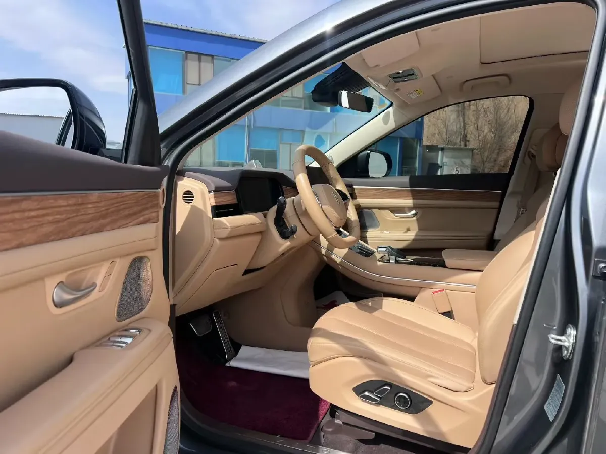 2024 Ford Transit 2.0T 143HP L4 9AT,autocango,china used car exporter,china ev exporter,chinese used car exporter,chinese used ev exporter