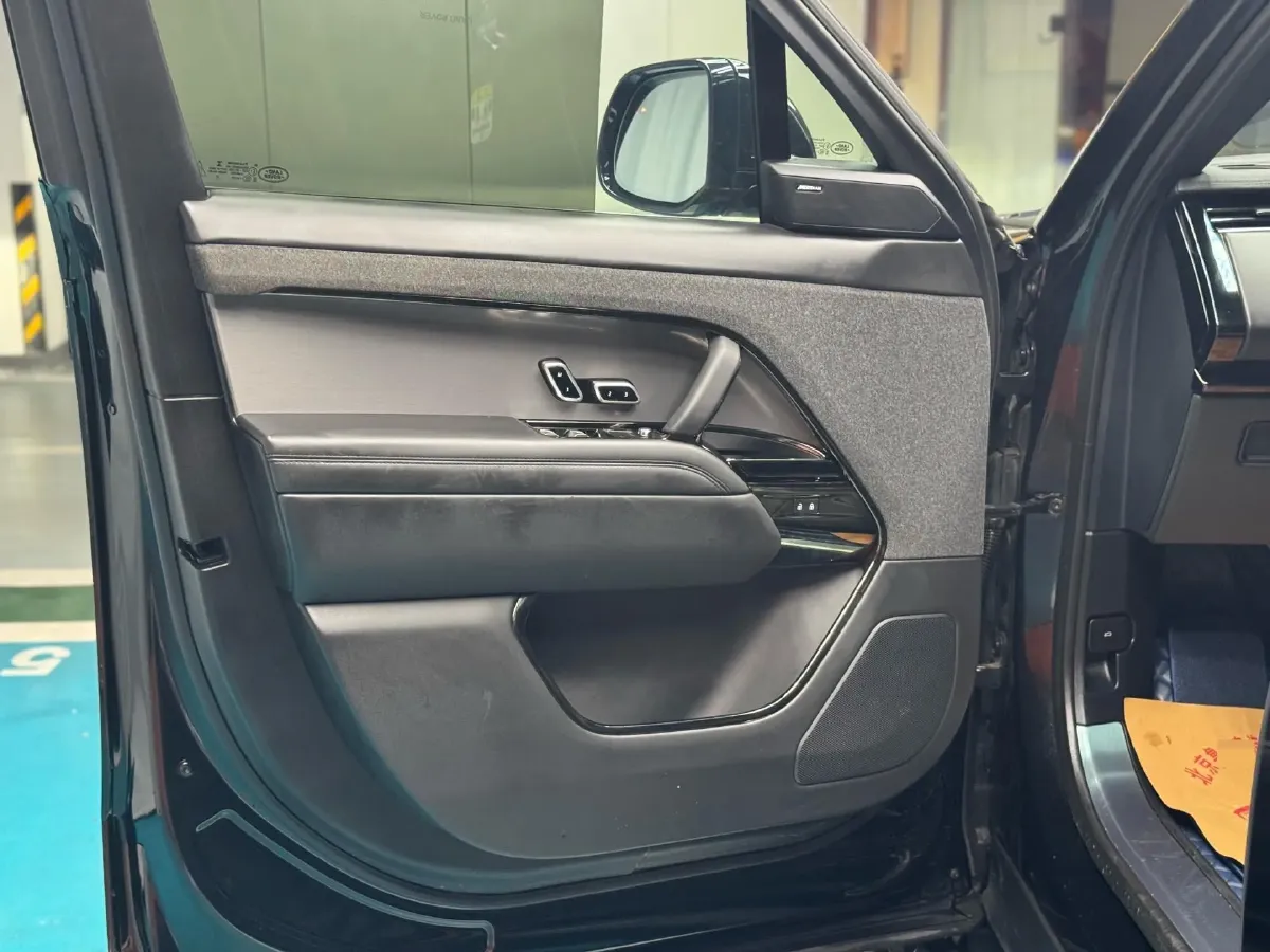 2023 Land Rover Range Rover Sport 3.0T 360HP L6 8AT,autocango,china used car exporter,china ev exporter,chinese used car exporter,chinese used ev exporter