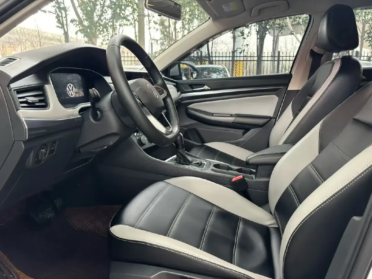 2024 Volkswagen Bora 1.2T 116HP L4 7DCT,autocango,china used car exporter,china ev exporter,chinese used car exporter,chinese used ev exporter