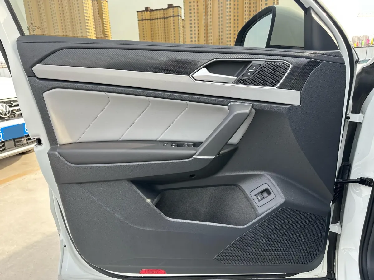 2023 Volkswagen Tayron 1.4T 150HP L4 7DCT,autocango,china used car exporter,china ev exporter,chinese used car exporter,chinese used ev exporter