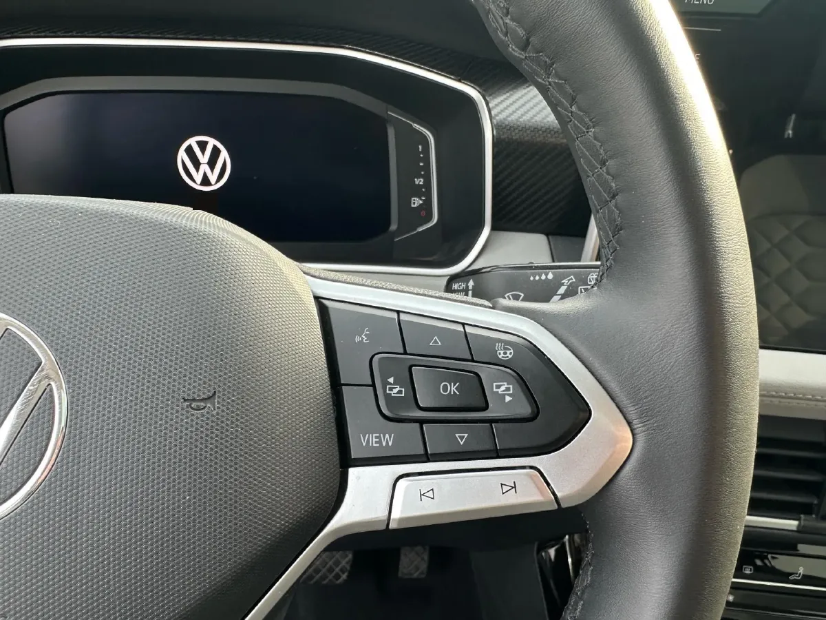 2023 Volkswagen Tayron 1.4T 150HP L4 7DCT,autocango,china used car exporter,china ev exporter,chinese used car exporter,chinese used ev exporter