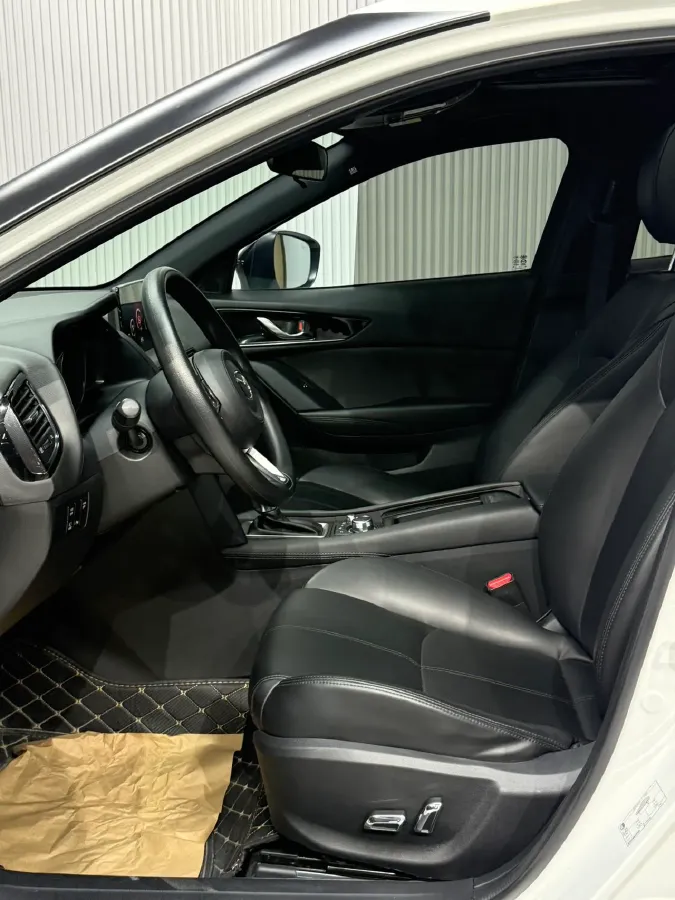 2021 Mazda CX-4 2.0L 158HP L4 6AT,autocango,china used car exporter,china ev exporter,chinese used car exporter,chinese used ev exporter