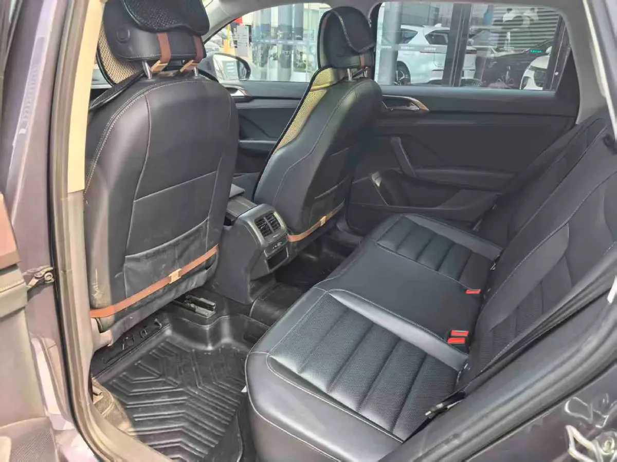 2021 Volkswagen Tharu 1.4T 150HP L4 7DCT,autocango,china used car exporter,china ev exporter,chinese used car exporter,chinese used ev exporter