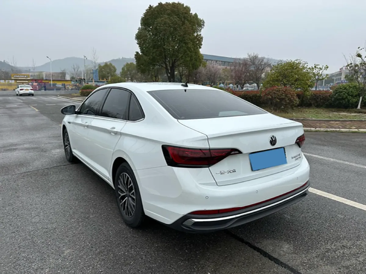 2025 Volkswagen Sagitar 1.2T 116HP L4 7DCT,autocango,china used car exporter,china ev exporter,chinese used car exporter,chinese used ev exporter