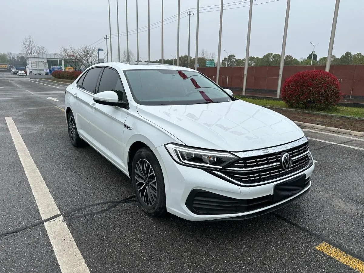 2025 Volkswagen Sagitar 1.2T 116HP L4 7DCT,autocango,china used car exporter,china ev exporter,chinese used car exporter,chinese used ev exporter