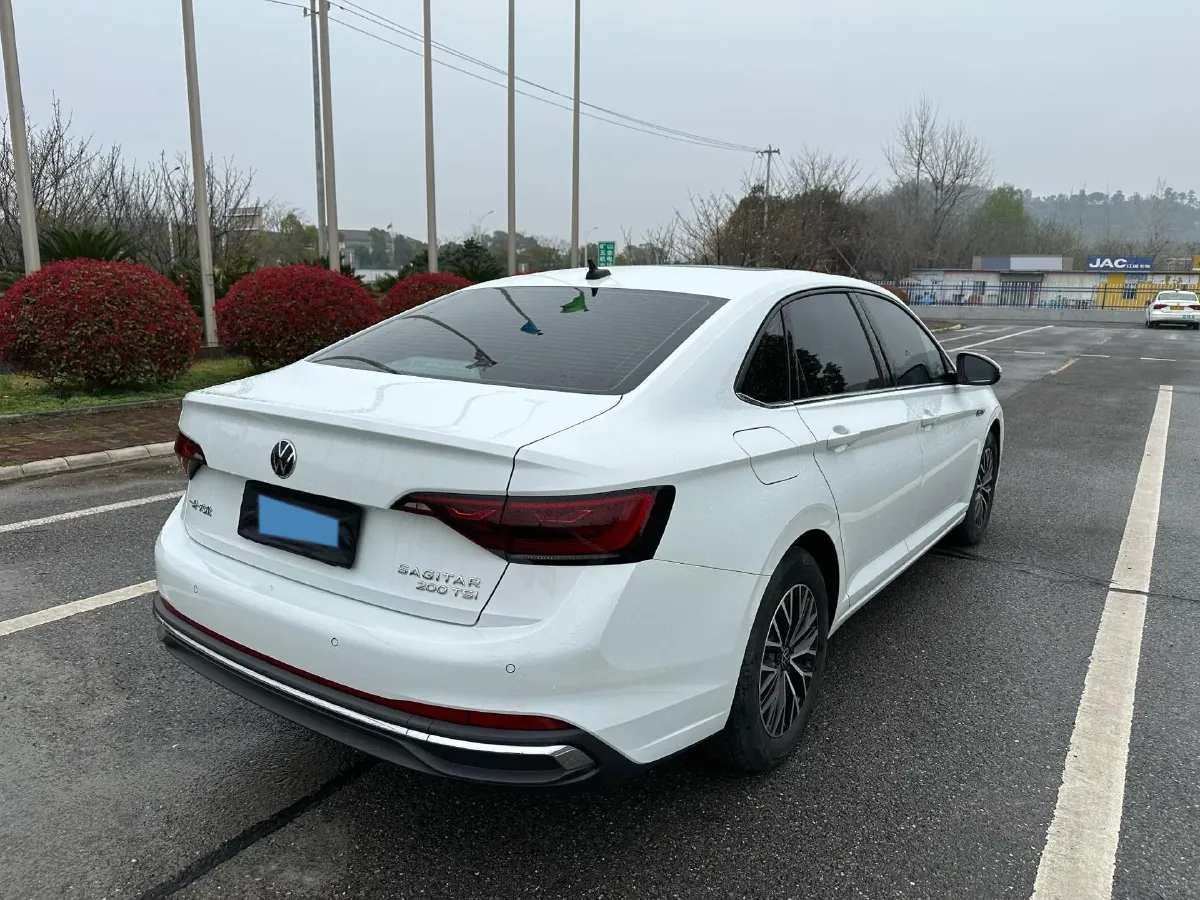 2025 Volkswagen Sagitar 1.2T 116HP L4 7DCT,autocango,china used car exporter,china ev exporter,chinese used car exporter,chinese used ev exporter