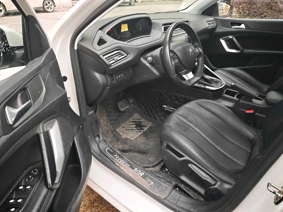 2018 Peugeot 308 1.6L 117HP L4 6AT,autocango,china used car exporter,china ev exporter,chinese used car exporter,chinese used ev exporter