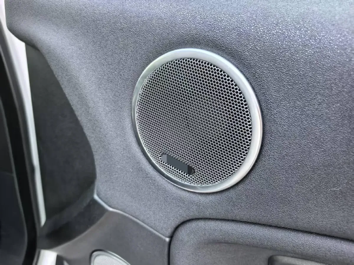 2018 Land Rover Range Rover Evoque 2.0T 241HP L4 9AT,autocango,china used car exporter,china ev exporter,chinese used car exporter,chinese used ev exporter