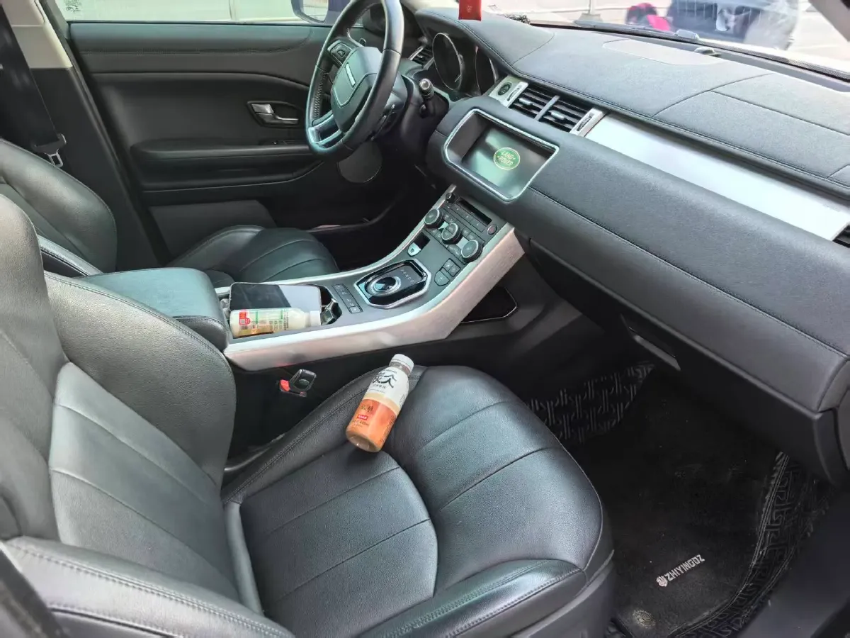 2018 Land Rover Range Rover Evoque 2.0T 241HP L4 9AT,autocango,china used car exporter,china ev exporter,chinese used car exporter,chinese used ev exporter