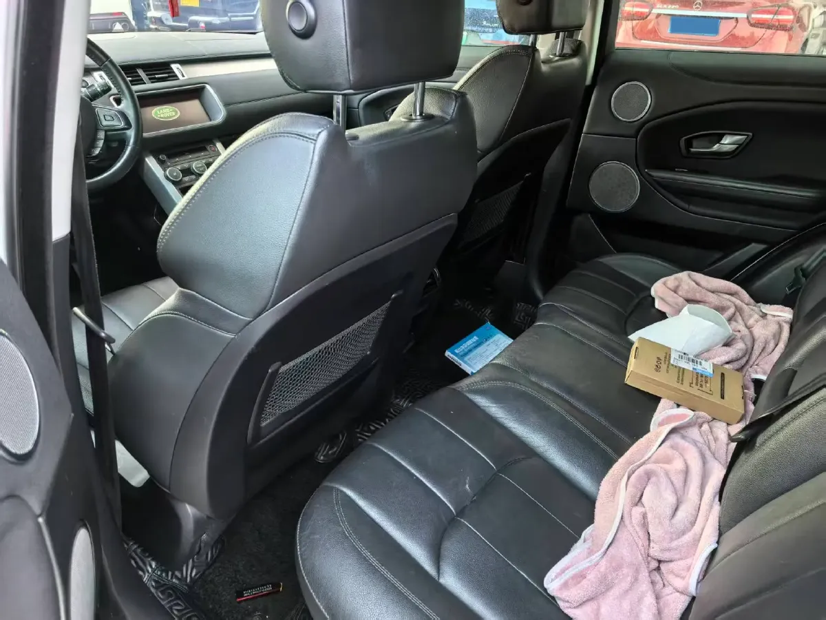 2018 Land Rover Range Rover Evoque 2.0T 241HP L4 9AT,autocango,china used car exporter,china ev exporter,chinese used car exporter,chinese used ev exporter