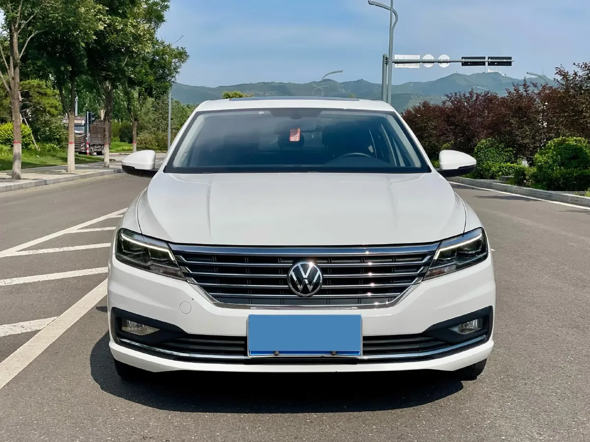 2021 Volkswagen Lavida 1.4T 150HP L4 7DCT,autocango,china used car exporter,china ev exporter,chinese used car exporter,chinese used ev exporter