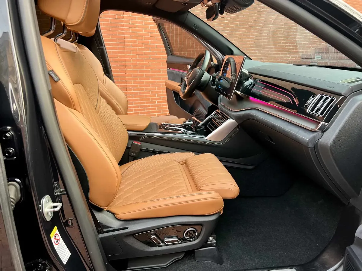 2022 Jeep Grand Commander 2.0T 265HP L4 9AT,autocango,china used car exporter,china ev exporter,chinese used car exporter,chinese used ev exporter