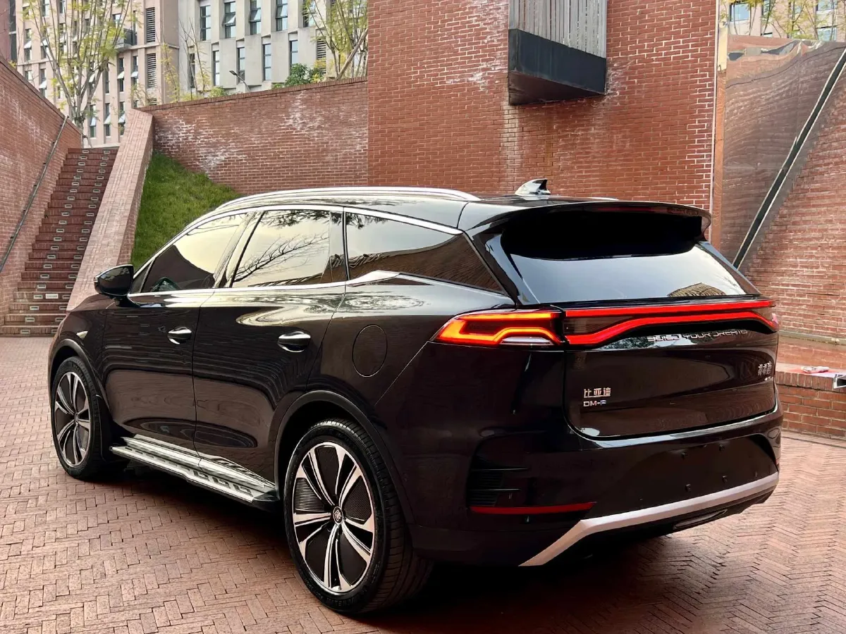 2022 Jeep Grand Commander 2.0T 265HP L4 9AT,autocango,china used car exporter,china ev exporter,chinese used car exporter,chinese used ev exporter