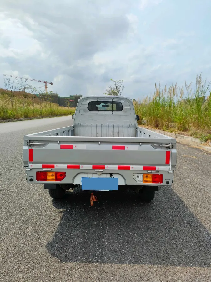 2019 WuLing RongGuang New Truck 1.5L 107HP L4 5MT,autocango,china used car exporter,china ev exporter,chinese used car exporter,chinese used ev exporter