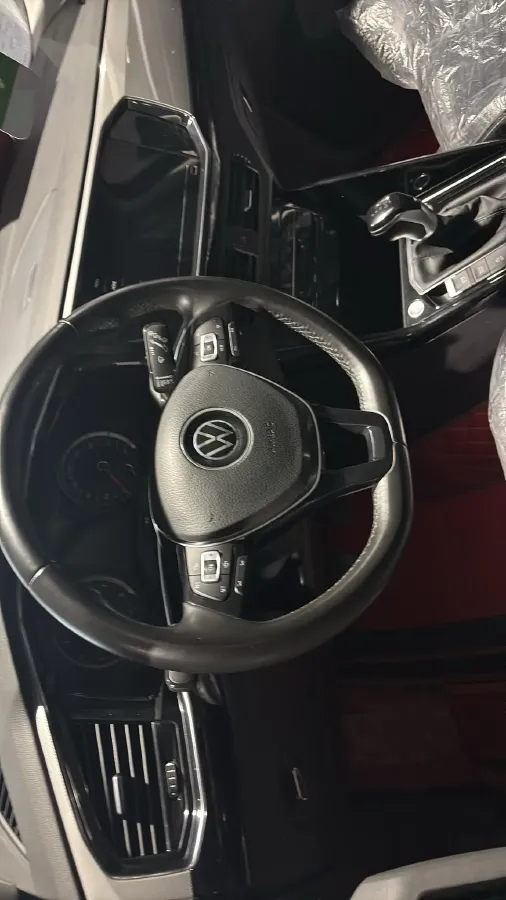 2023 Volkswagen Tayron 1.4T 150HP L4 7DCT,autocango,china used car exporter,china ev exporter,chinese used car exporter,chinese used ev exporter