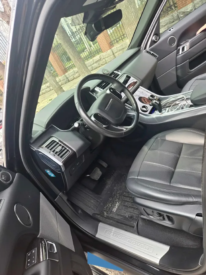 2019 Land Rover Range Rover Sport 3.0T 400HP L6 8AT,autocango,china used car exporter,china ev exporter,chinese used car exporter,chinese used ev exporter