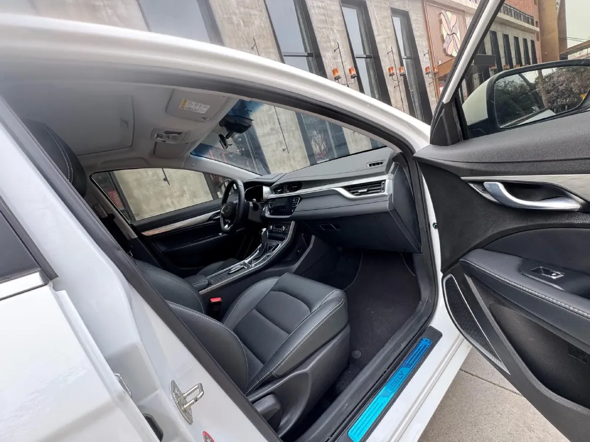 2019 Geely Emgrand 1.5L 109HP L4 CVT,autocango,china used car exporter,china ev exporter,chinese used car exporter,chinese used ev exporter