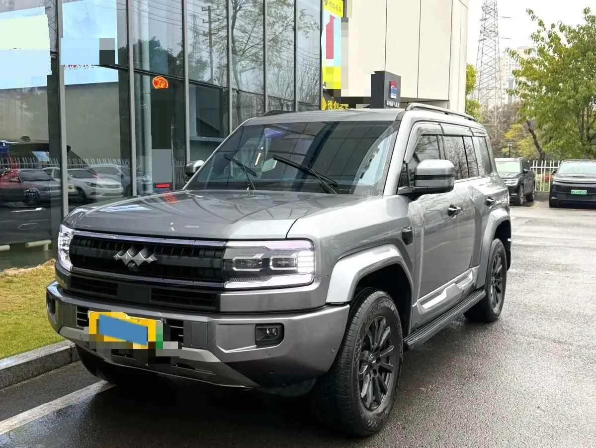 2025 FangChengBao Bao 5 1.5T 194HP L4 E-CVT PHEV 31.8KWH,autocango,china used car exporter,china ev exporter,chinese used car exporter,chinese used ev exporter