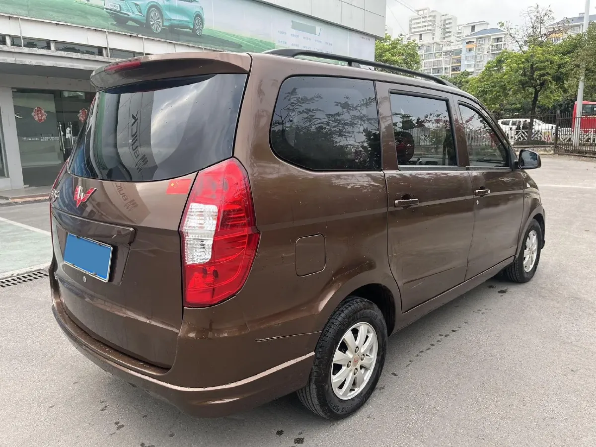 2016 WuLing HongGuang 1.5L 112HP L4 5MT,autocango,china used car exporter,china ev exporter,chinese used car exporter,chinese used ev exporter