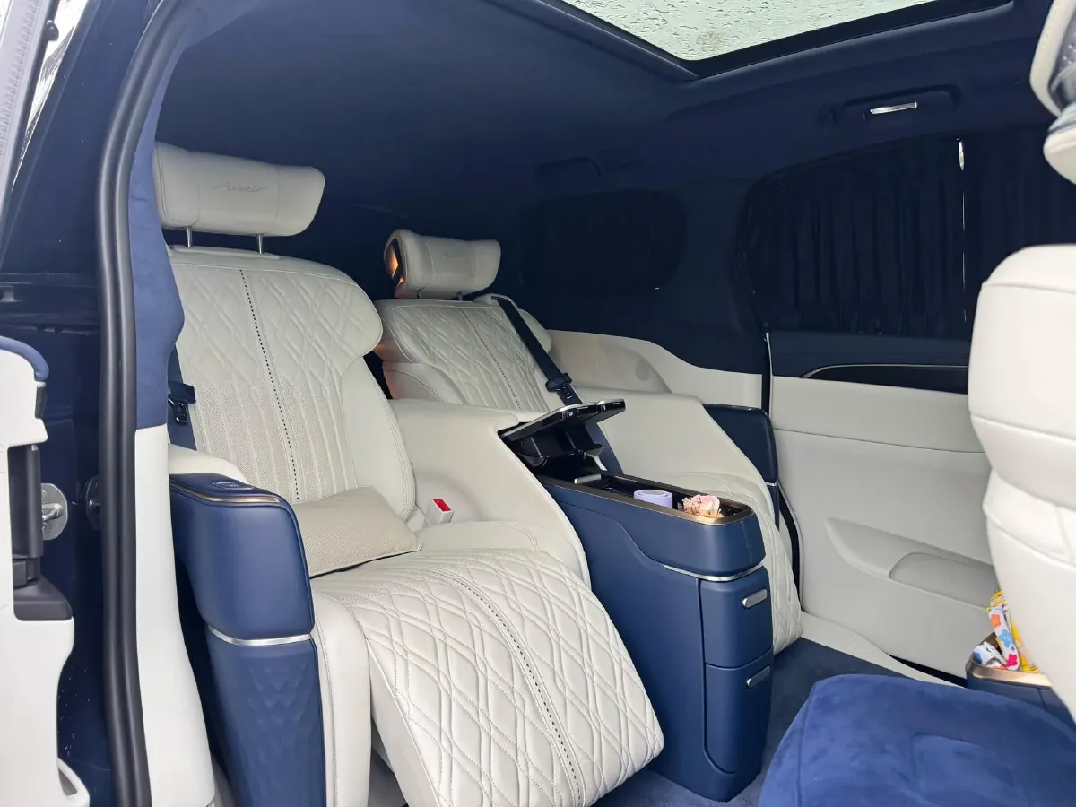 2020 Buick GL8 2.0T 237HP L4 9AT,autocango,china used car exporter,china ev exporter,chinese used car exporter,chinese used ev exporter