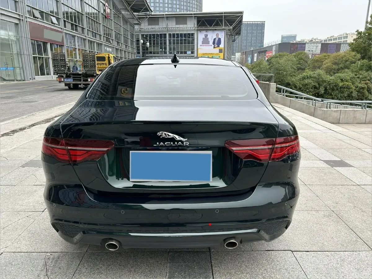 2023 Jaguar XEL 2.0T 250HP L4 8AT,autocango,china used car exporter,china ev exporter,chinese used car exporter,chinese used ev exporter