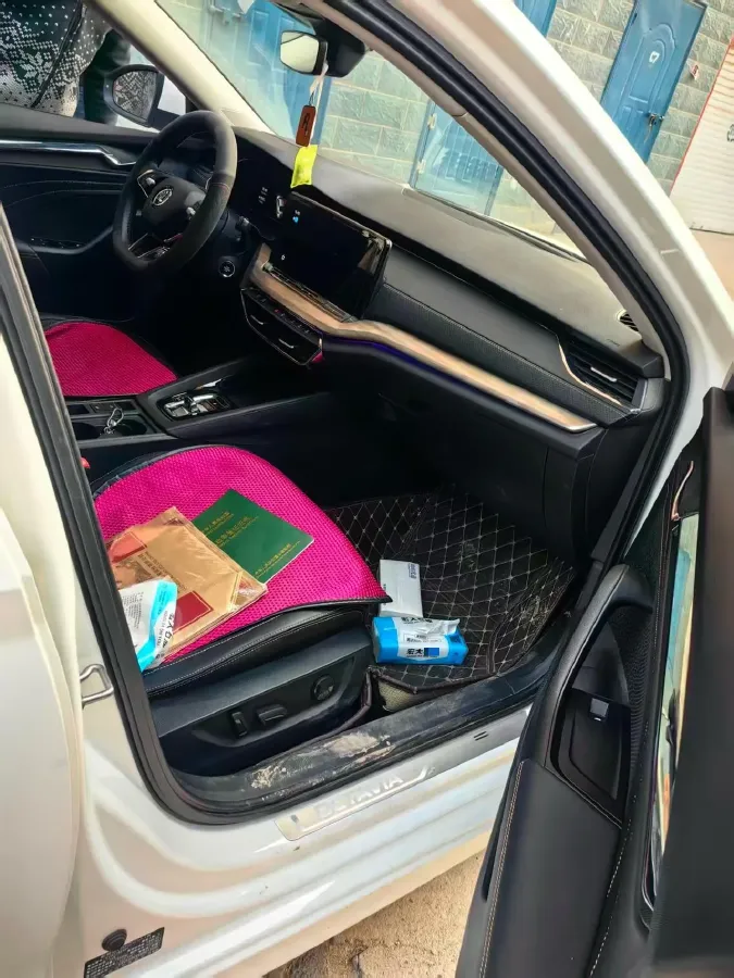 2022 Skoda Octavia 1.4T 150HP L4 7DCT,autocango,china used car exporter,china ev exporter,chinese used car exporter,chinese used ev exporter