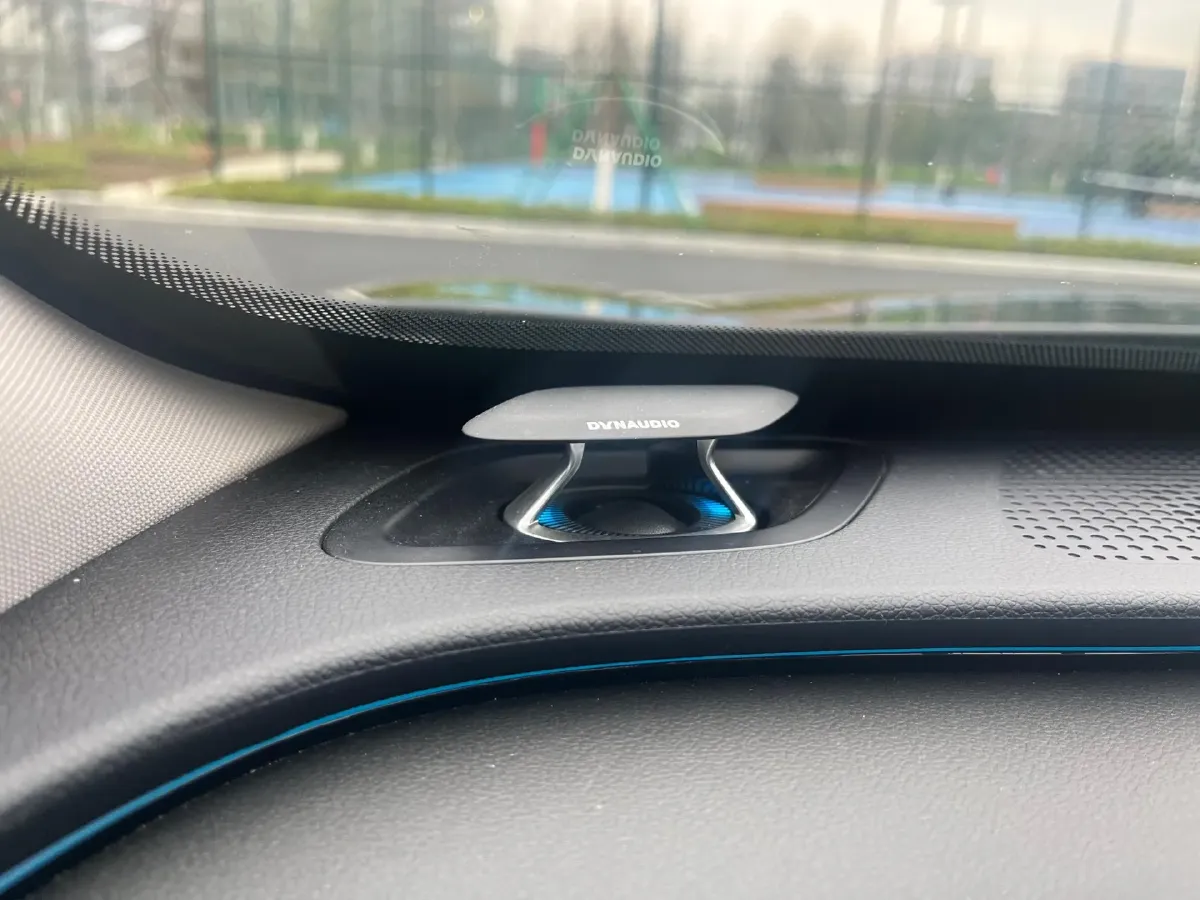 2022 DongFeng Forthing M7 2.0T 224HP L4 8AT,autocango,china used car exporter,china ev exporter,chinese used car exporter,chinese used ev exporter