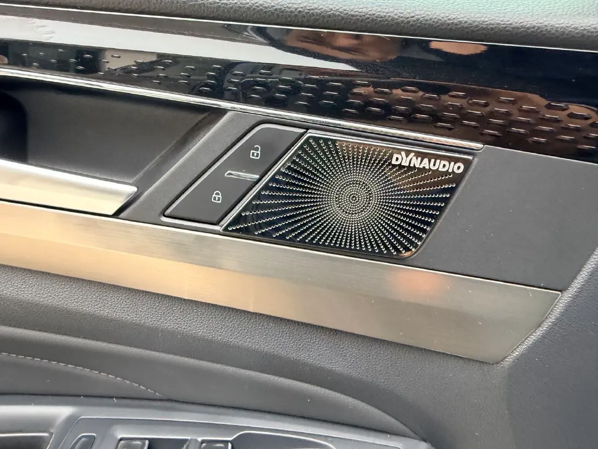 2019 Skoda Kodiak 2.0T 186HP L4 7DCT,autocango,china used car exporter,china ev exporter,chinese used car exporter,chinese used ev exporter