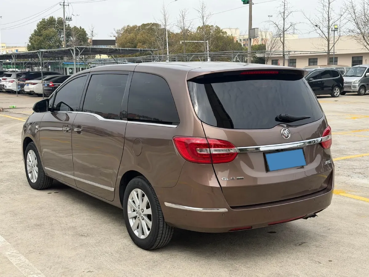 2018 Buick GL8 2.0T 260HP L4 6AT,autocango,china used car exporter,china ev exporter,chinese used car exporter,chinese used ev exporter