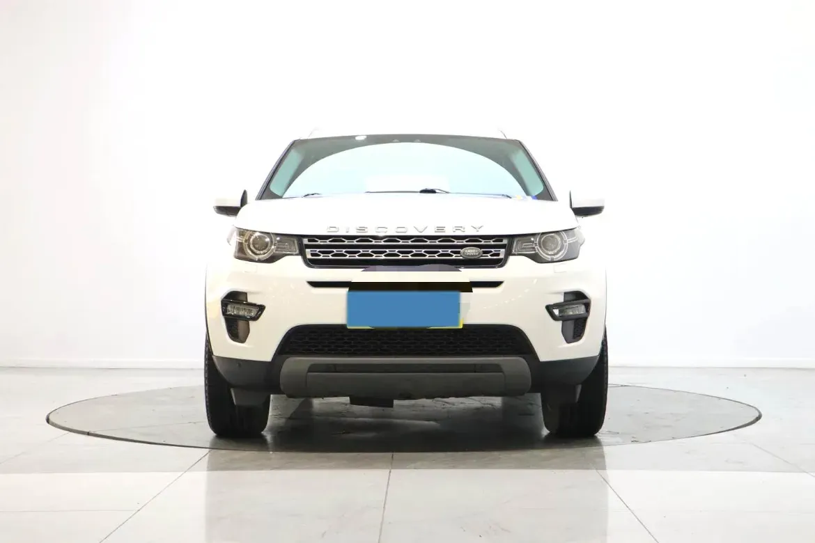 2018 Land Rover Discovery Sport 2.0T 241HP L4 9AT,autocango,china used car exporter,china ev exporter,chinese used car exporter,chinese used ev exporter