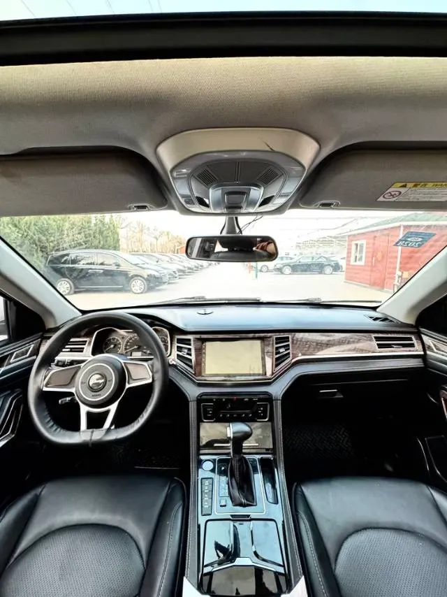 2017 Zotye Damy X7 1.8T 177HP L4 6DCT,autocango,china used car exporter,china ev exporter,chinese used car exporter,chinese used ev exporter