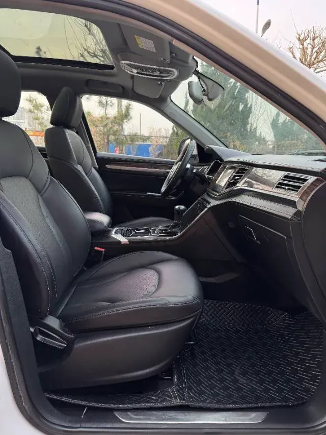 2017 Zotye Damy X7 1.8T 177HP L4 6DCT,autocango,china used car exporter,china ev exporter,chinese used car exporter,chinese used ev exporter