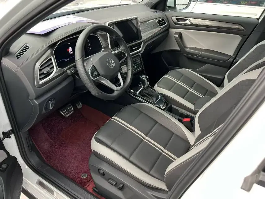 2024 Volkswagen T-Roc 1.4T 150HP L4 7DCT,autocango,china used car exporter,china ev exporter,chinese used car exporter,chinese used ev exporter