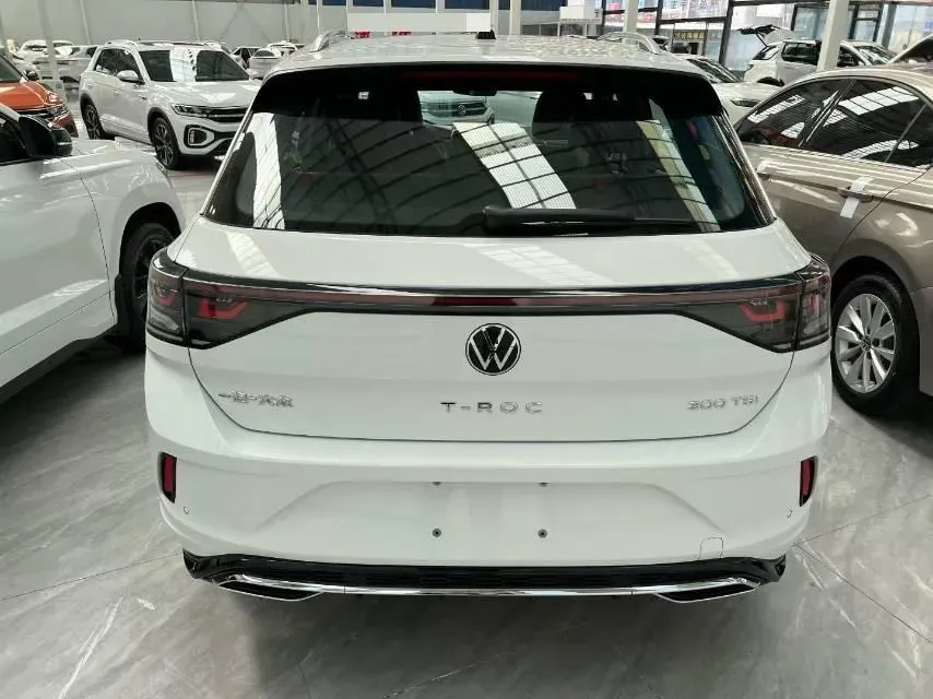 2024 Volkswagen T-Roc 1.4T 150HP L4 7DCT,autocango,china used car exporter,china ev exporter,chinese used car exporter,chinese used ev exporter
