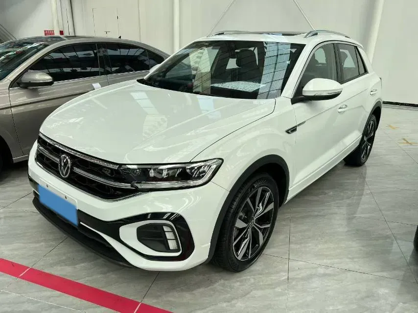 2024 Volkswagen T-Roc 1.4T 150HP L4 7DCT,autocango,china used car exporter,china ev exporter,chinese used car exporter,chinese used ev exporter