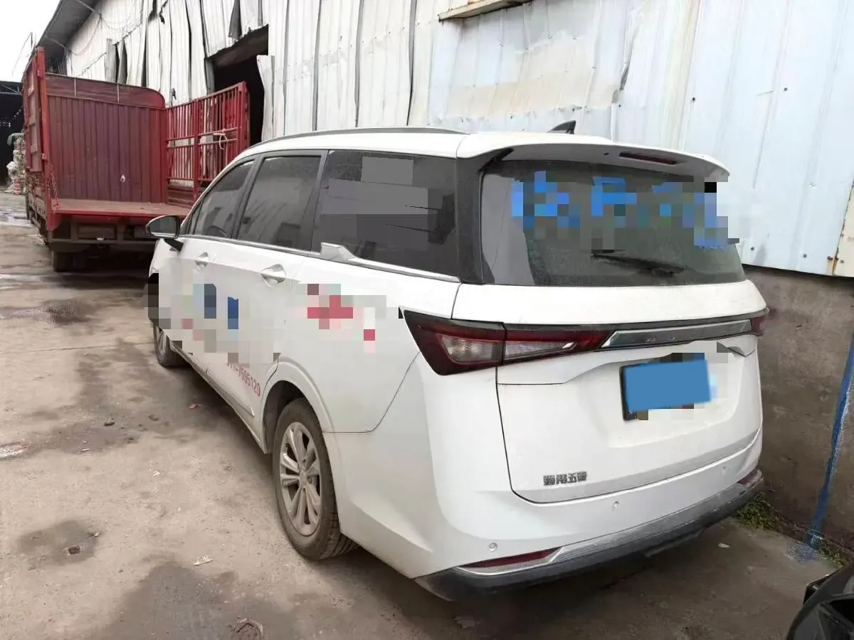2022 WuLing KaiJie 1.5T 147HP L4 CVT,autocango,china used car exporter,china ev exporter,chinese used car exporter,chinese used ev exporter