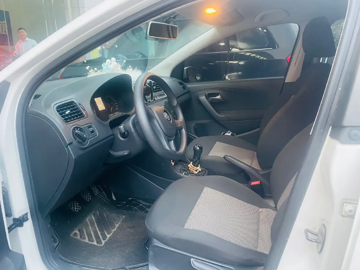 2018 ChangAn Eado 1.6L 128HP L4 5MT,autocango,china used car exporter,china ev exporter,chinese used car exporter,chinese used ev exporter