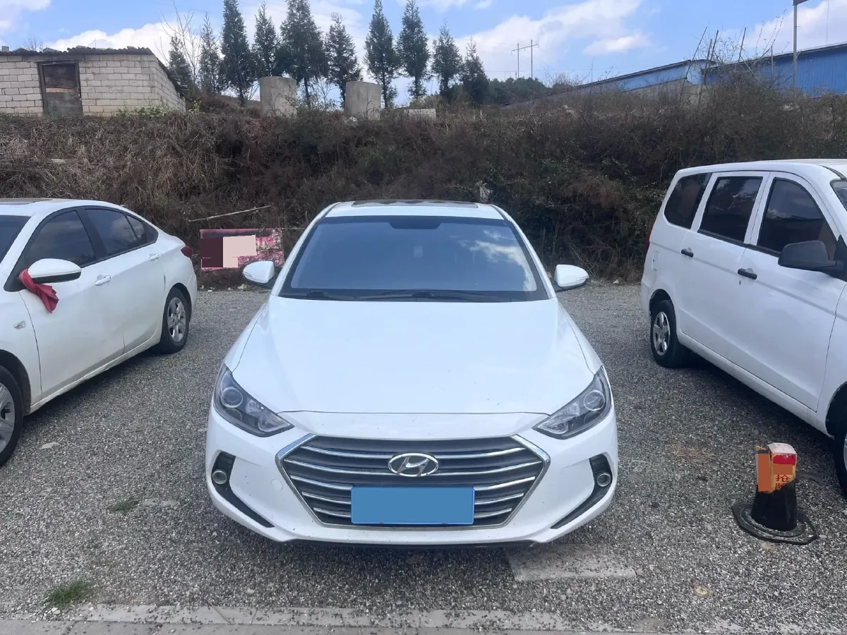 2016 Hyundai Elantra 1.6L 130HP L4 6AT,autocango,china used car exporter,china ev exporter,chinese used car exporter,chinese used ev exporter
