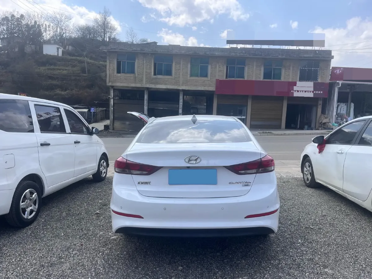 2016 Hyundai Elantra 1.6L 130HP L4 6AT,autocango,china used car exporter,china ev exporter,chinese used car exporter,chinese used ev exporter