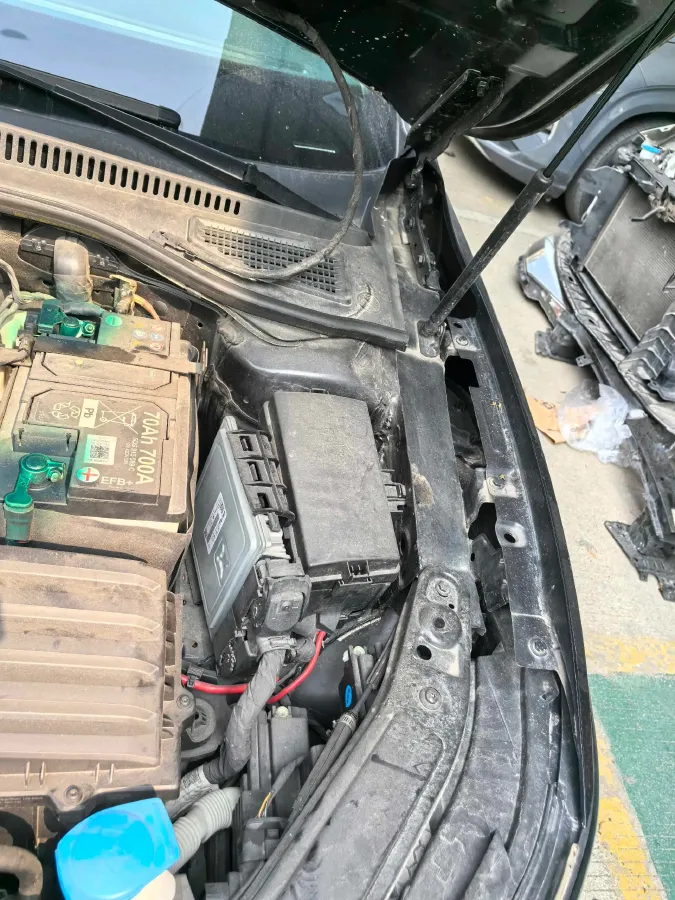 2024 Volkswagen Passat 2.0T 220HP L4 7DCT,autocango,china used car exporter,china ev exporter,chinese used car exporter,chinese used ev exporter