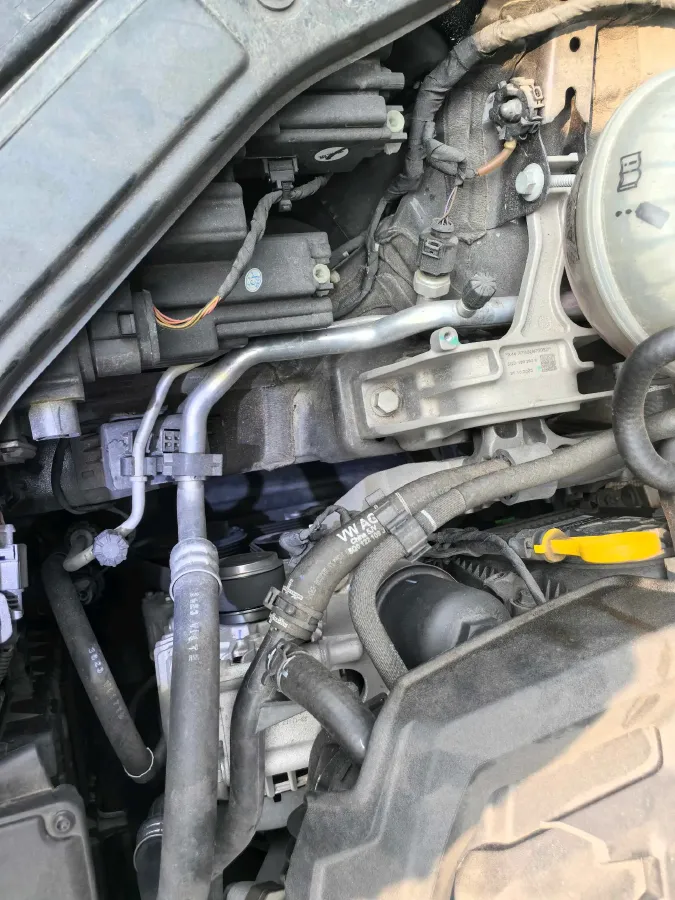 2024 Volkswagen Passat 2.0T 220HP L4 7DCT,autocango,china used car exporter,china ev exporter,chinese used car exporter,chinese used ev exporter