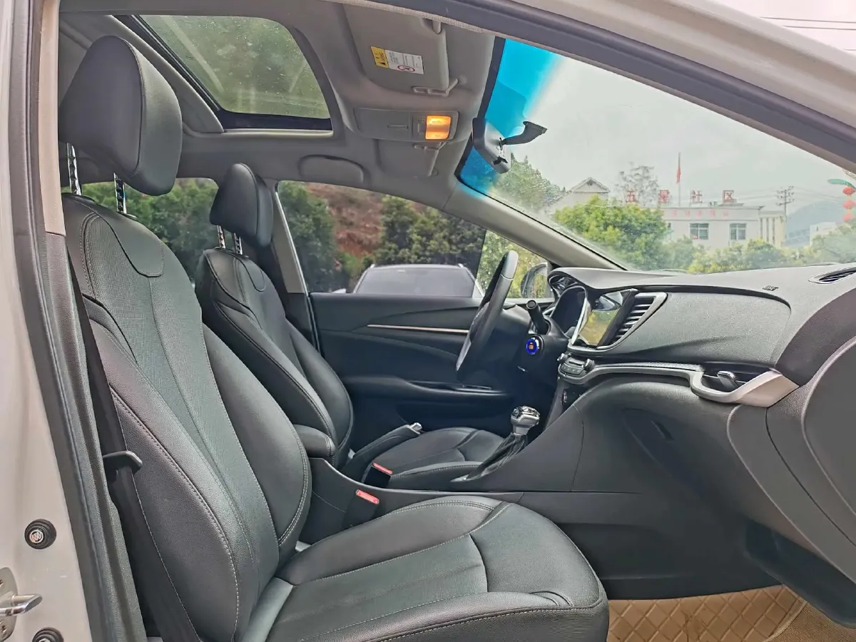 2021 Buick Excelle 1.5L 113HP L4 6AT,autocango,china used car exporter,china ev exporter,chinese used car exporter,chinese used ev exporter