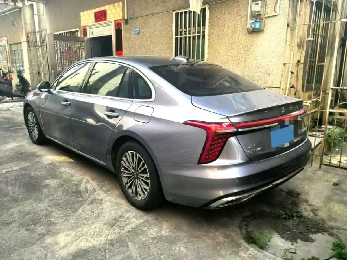 2023 HongQi H5 2.0T 224HP L4 8AT,autocango,china used car exporter,china ev exporter,chinese used car exporter,chinese used ev exporter