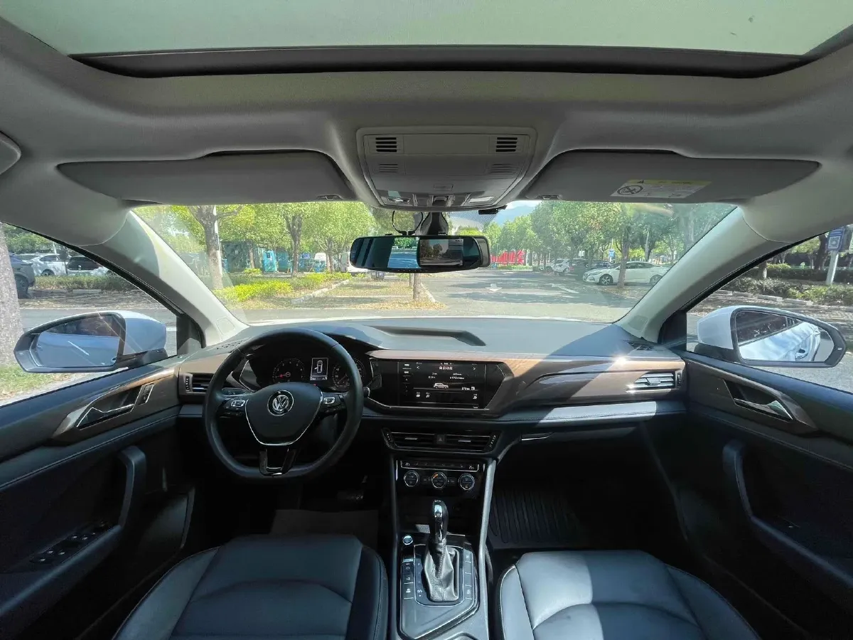 2020 Volkswagen Tharu 1.4T 150HP L4 7DCT,autocango,china used car exporter,china ev exporter,chinese used car exporter,chinese used ev exporter