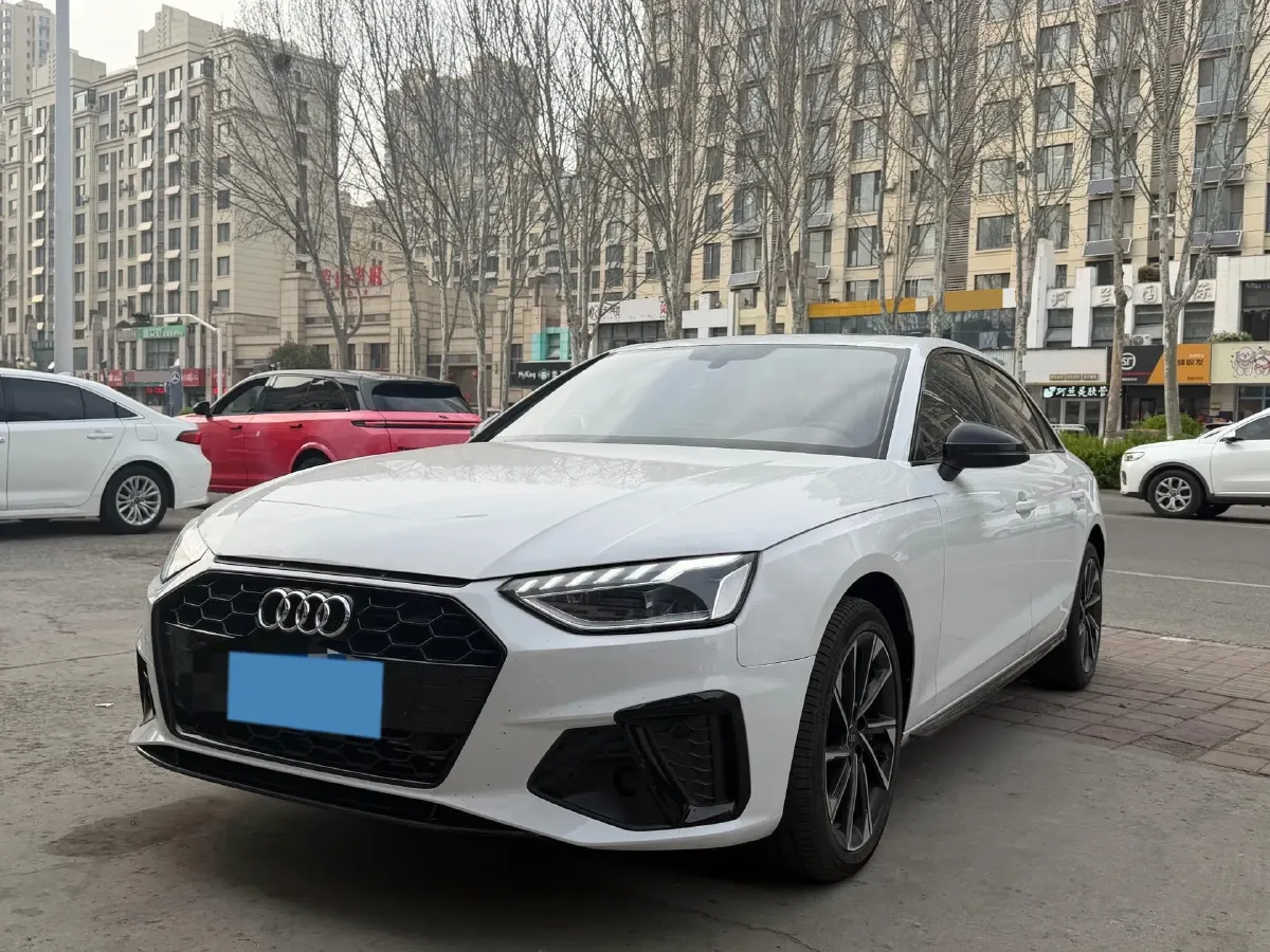 2023 Audi A4L 2.0T 190HP L4 7DCT,autocango,china used car exporter,china ev exporter,chinese used car exporter,chinese used ev exporter