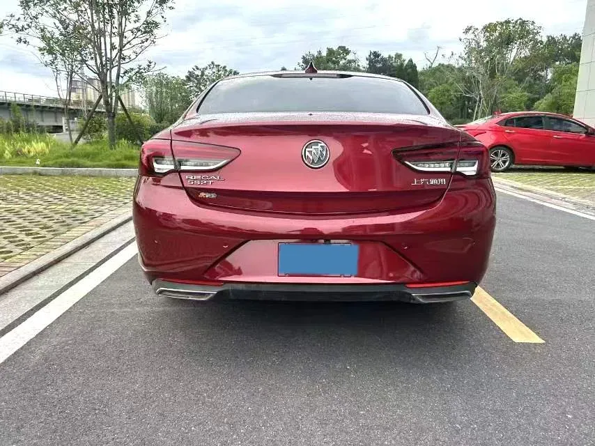 2020 Buick Regal 1.5T 169HP L4 9AT,autocango,china used car exporter,china ev exporter,chinese used car exporter,chinese used ev exporter