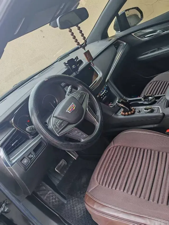 2023 Cadillac XT5 2.0T 237HP L4 9AT,autocango,china used car exporter,china ev exporter,chinese used car exporter,chinese used ev exporter