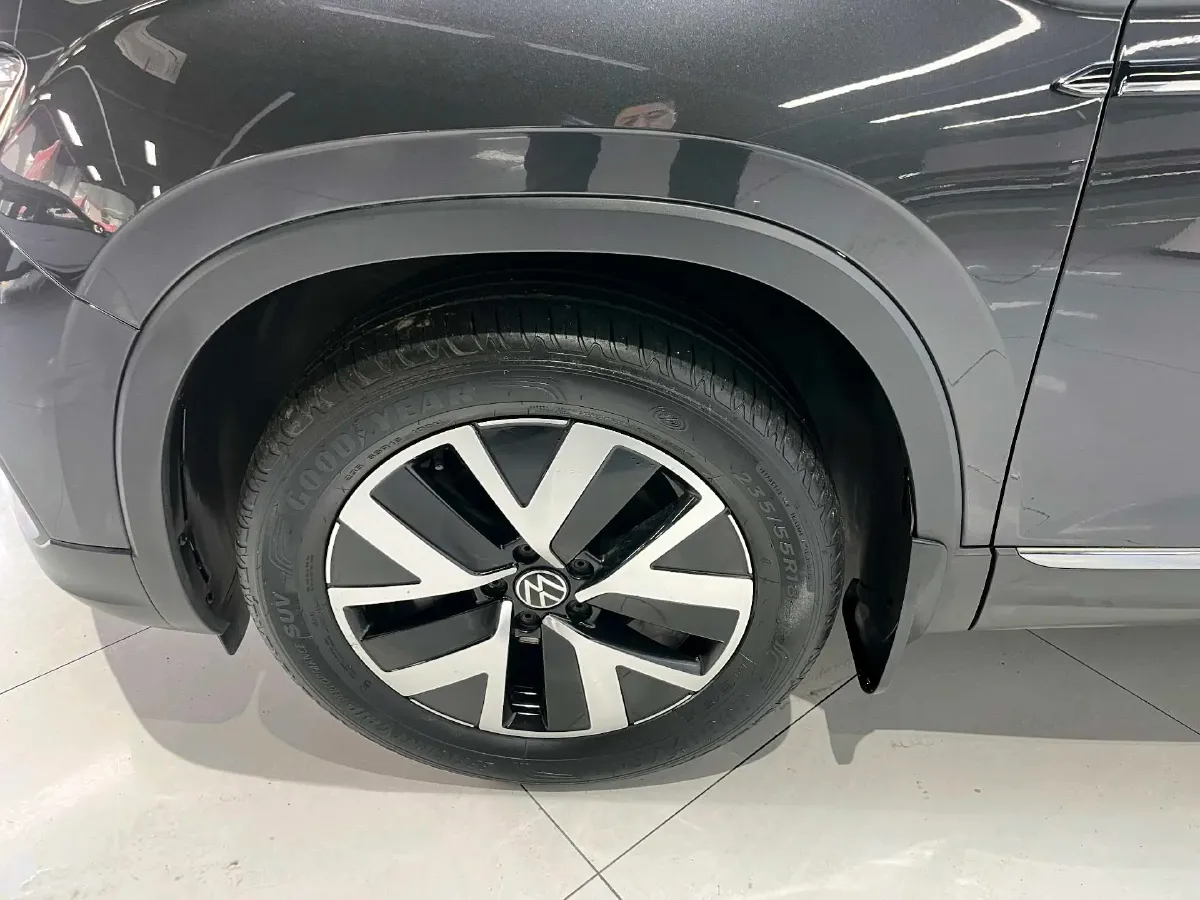 2023 Volkswagen Tayron 2.0T 186HP L4 7DCT,autocango,china used car exporter,china ev exporter,chinese used car exporter,chinese used ev exporter