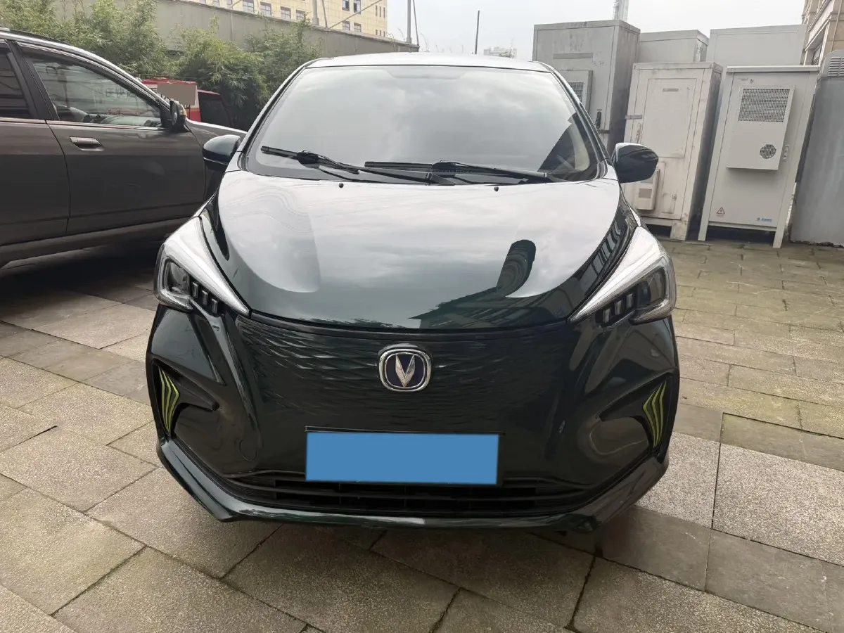 2022 ChangAn BenBen E-Star BEV 31.95KWH,autocango,china used car exporter,china ev exporter,chinese used car exporter,chinese used ev exporter